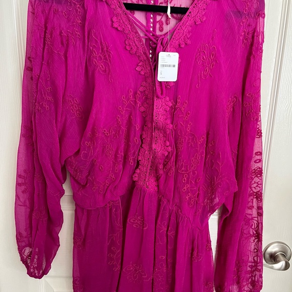 Free People Top/Tunic - Picture 2 of 4